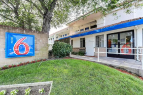 Гостиница Motel 6-Pinole, CA  Пинол